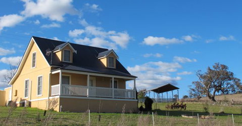 Riverbend Cottage - Kalgoorlie Accommodation 1