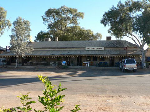 The Family Hotel - Kalgoorlie Accommodation 1