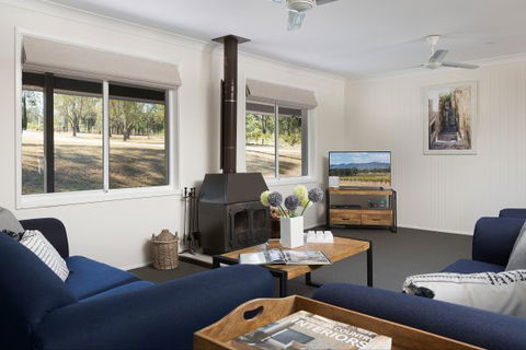 Elderslie House - Kalgoorlie Accommodation 108