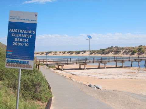 Christies Cottage For Holidays And Relocations. - Kalgoorlie Accommodation 5