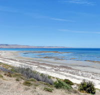 Century 21 SouthCoast Glayva's 11 - Kalgoorlie Accommodation