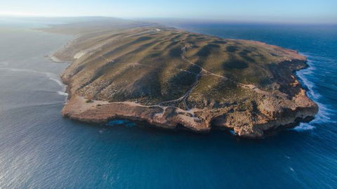 Wolfe Creek Crater Camp At Wolfe Creek Crater National Park - Kalgoorlie Accommodation 24