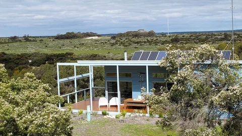 A Dune Escape - Kalgoorlie Accommodation 0