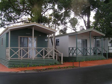 Poplar Tourist Park Camden - Kalgoorlie Accommodation 0