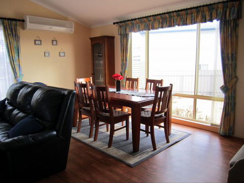 Annies Rest - Kalgoorlie Accommodation 2