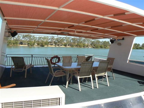 Takeme2 Houseboat - Kalgoorlie Accommodation 5