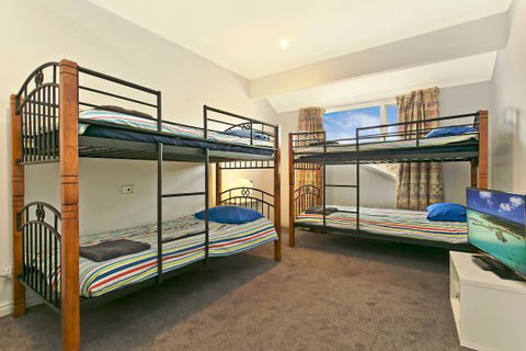 SALT Waterfront Apartment - Kalgoorlie Accommodation 7
