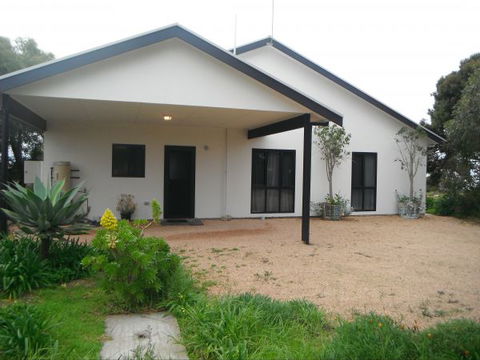 Read's Retreat - Kalgoorlie Accommodation 2