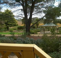 Lyndoch Hill Retreat - Kalgoorlie Accommodation
