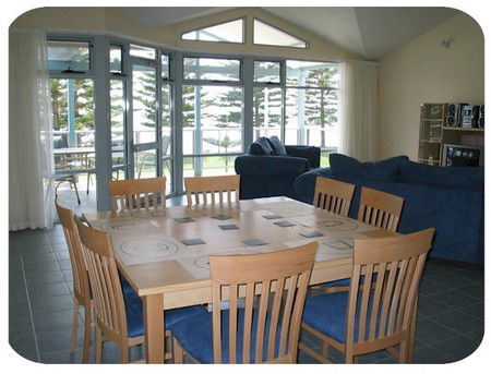 Port Lincoln Foreshore Apartments - Kalgoorlie Accommodation 1