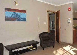 Alanvale Apartments & Motor Inn - Kalgoorlie Accommodation 0
