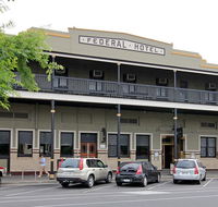 Fed on Semaphore - Kalgoorlie Accommodation