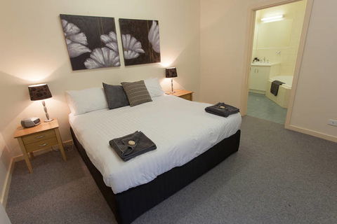 Port Lincoln Foreshore Apartments - Kalgoorlie Accommodation 5