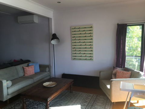Poolside At Hyams - Kalgoorlie Accommodation 2