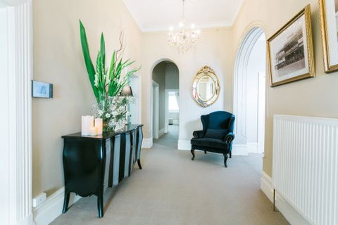 No1 Errard - Kalgoorlie Accommodation 1