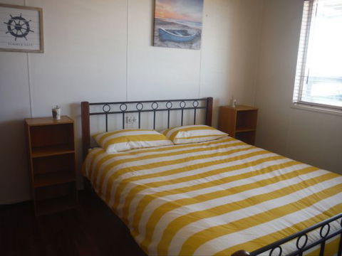 Costa To Coast - Kalgoorlie Accommodation 3