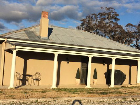 White Cedars Cottage - Kalgoorlie Accommodation 0