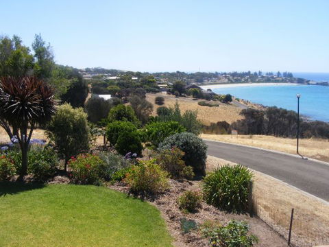 Ironstone Cottage - Kalgoorlie Accommodation 3