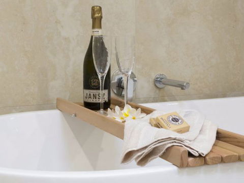 Admiralty Apartments - Kalgoorlie Accommodation 4