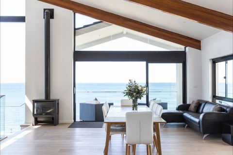 Alexandria House - Kalgoorlie Accommodation 0