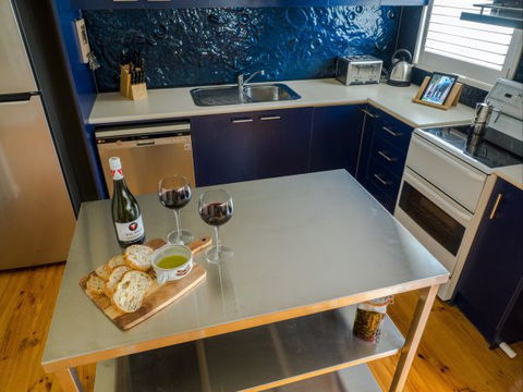 Alice's Palace Ocean Grove - Kalgoorlie Accommodation 3