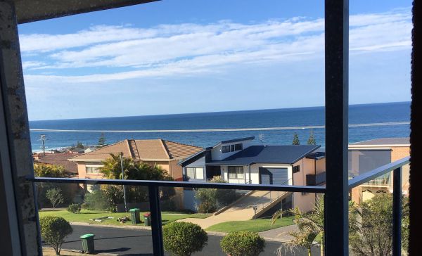 Tinpot ACT Kalgoorlie Accommodation