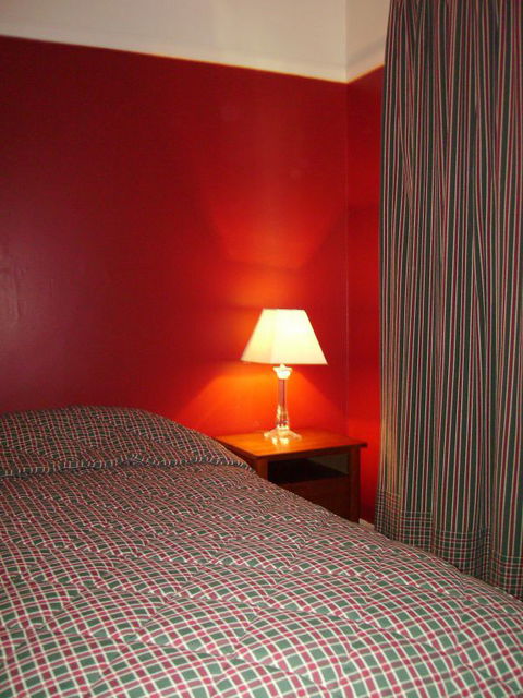 Daisyburn Homestead - Kalgoorlie Accommodation 4