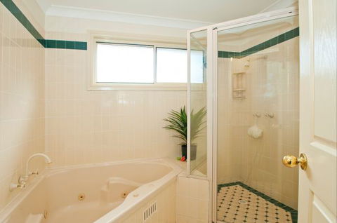 Fairlight House - Kalgoorlie Accommodation 5
