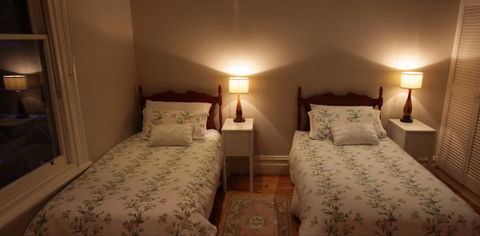 Fairbank House - Kalgoorlie Accommodation 6
