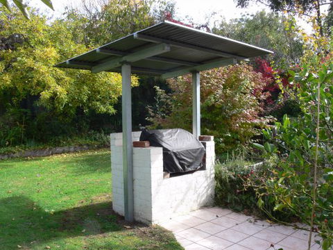 Fairbank House - Kalgoorlie Accommodation 9