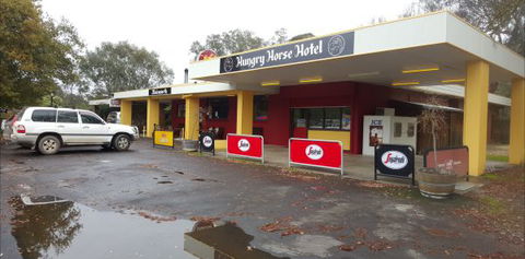 Hungry Horse Hotel Molesworth - Kalgoorlie Accommodation 3