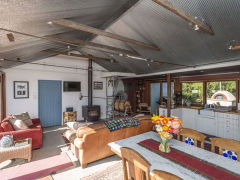Jamberoo Valley Farm - Kalgoorlie Accommodation 5