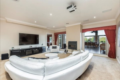 La Bella Vita - Kalgoorlie Accommodation 2