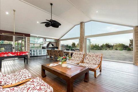 La Bella Vita - Kalgoorlie Accommodation 4