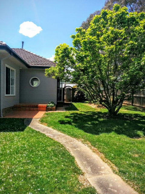 Magnolia Corner - Kalgoorlie Accommodation 0
