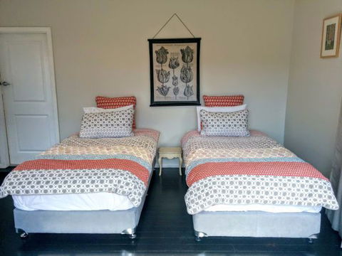 Magnolia Corner - Kalgoorlie Accommodation 3