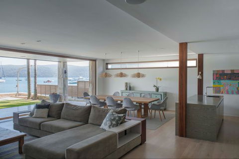 Pittwater Beach House - Kalgoorlie Accommodation 7