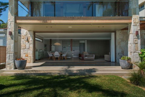 Pittwater Beach House - Kalgoorlie Accommodation 9