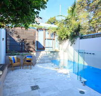 Queens Park Beach House - Kalgoorlie Accommodation