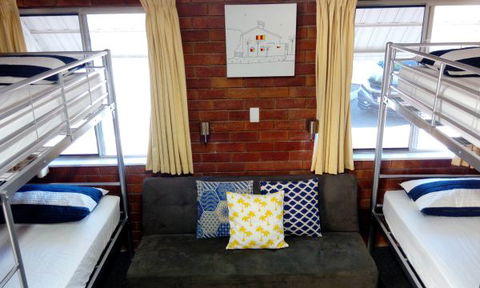 Sail Inn - Yeppoon - Kalgoorlie Accommodation 7