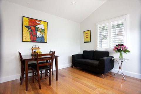 Tannin Apartment - Kalgoorlie Accommodation 0