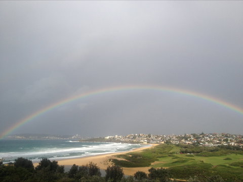 A Beach House Near Manly Two - Kalgoorlie Accommodation 6