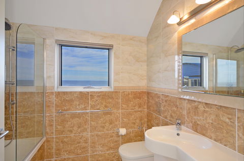 Albatross - Kalgoorlie Accommodation 7