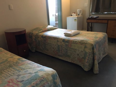 Amaroo Hotel - Kalgoorlie Accommodation 9