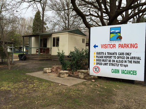 Ardern's Caravan Park Myrtleford - Kalgoorlie Accommodation 3