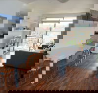 Beach Stay Mona Vale - Kalgoorlie Accommodation
