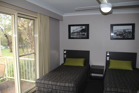 Galaxy Motel - Kalgoorlie Accommodation 3