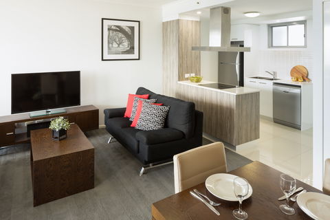 H20 Apartments - Kalgoorlie Accommodation 2