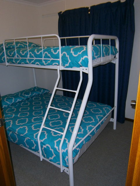 Laubelna's - Kalgoorlie Accommodation 6