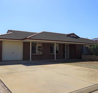 Marina Pathway - Kalgoorlie Accommodation